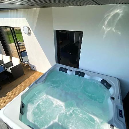 Carantec 4 Stars Villa With Jacuzzi And Garden For 8 Persons Dış mekan fotoğraf